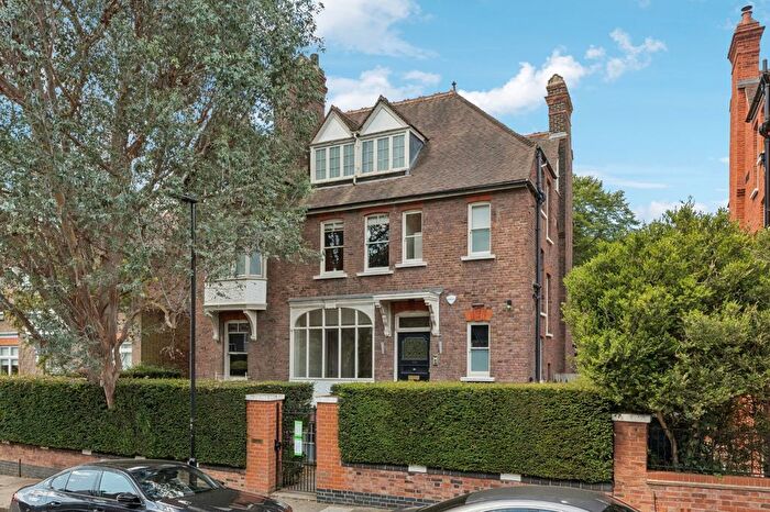 5 Bedroom Detached House For Sale In Daleham Gardens, London, NW3