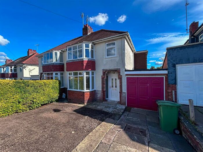 3 Bedroom House For Sale In Baptist End Road, Dudley, DY2