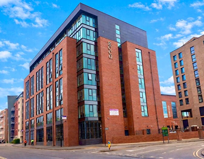 2 Bedroom Apartment To Rent In Ecco, S11