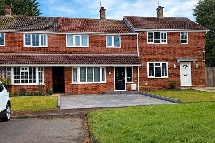 3 Bedroom Terraced House For Sale In Hatfield Close, Hutton, Brentwood, CM13