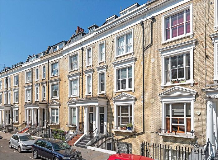 2 Bedroom Flat For Sale In Eardley Crescent, Earls Court, London, SW5
