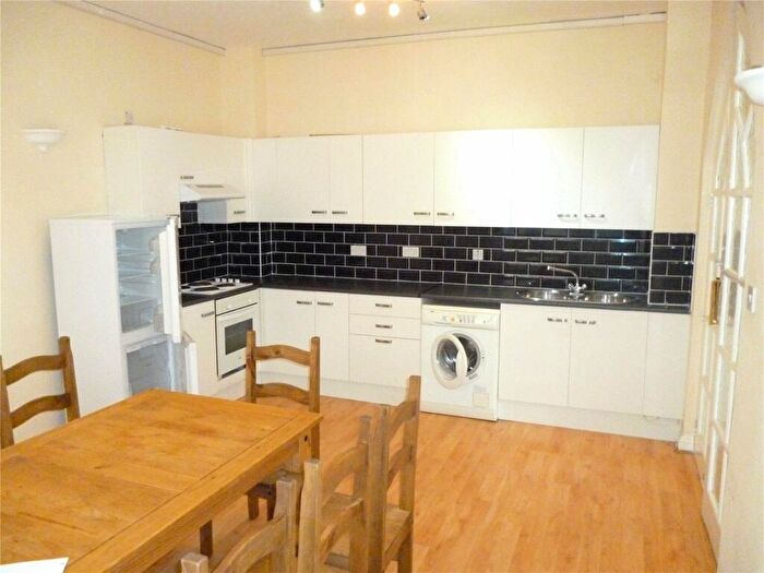 4 Bedroom Terraced House To Rent In George Street, Jewellery Quarter, Birmingham, B3