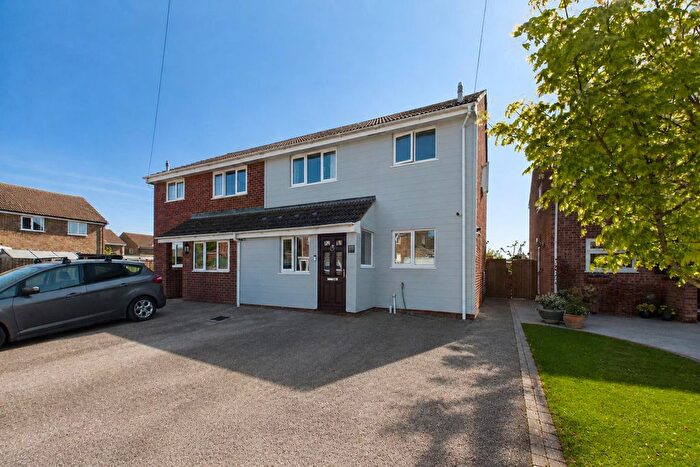 4 Bedroom Semi-Detached House For Sale In The Pippins, Glemsford, CO10