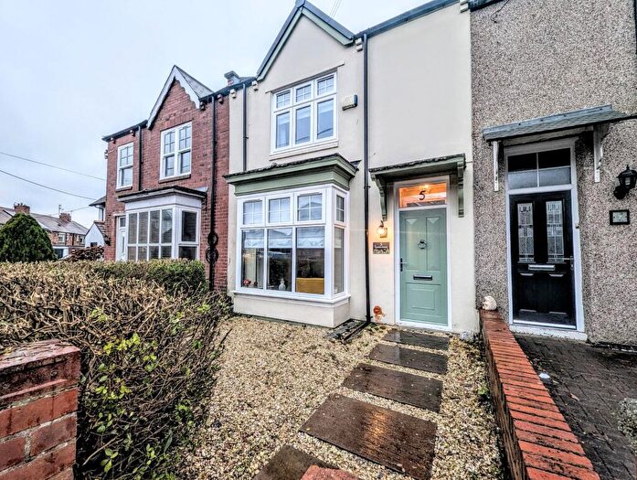 2 Bedroom Terraced House For Sale In Ferndale Avenue, East Boldon, NE36