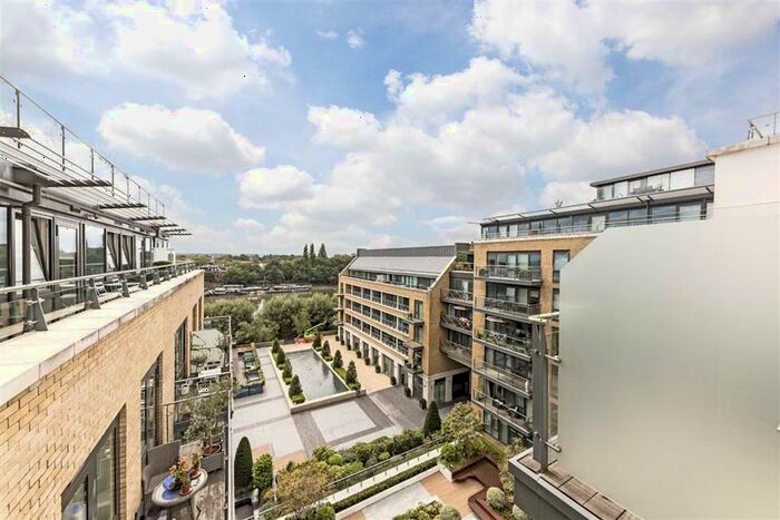 2 Bedroom Flat To Rent In Kew Bridge Road, Brentford, TW8