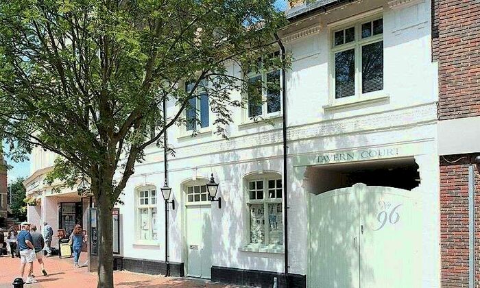 1 Bedroom Property To Rent In The Broadway, Chesham, HP5