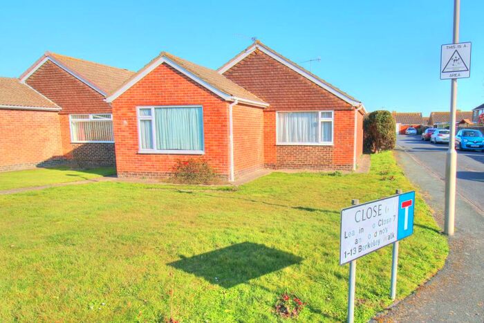 2 Bedroom Bungalow To Rent In The Rising, Eastbourne, BN23
