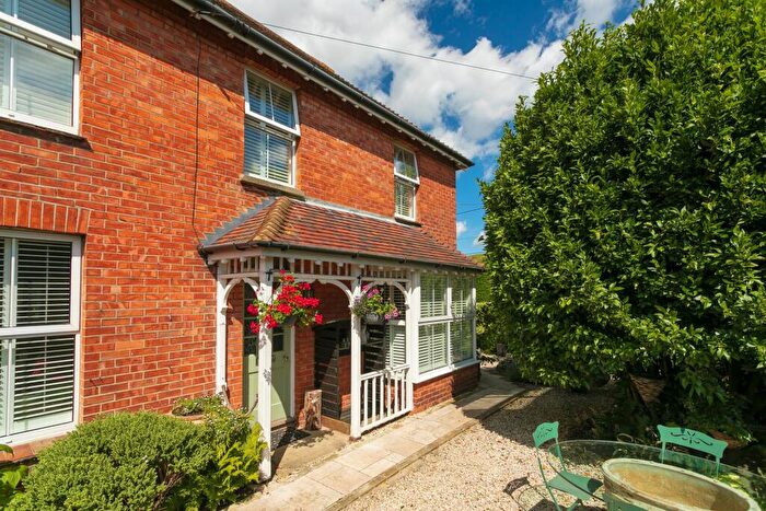 4 Bedroom Detached House For Sale In Peene, Folkestone, CT18