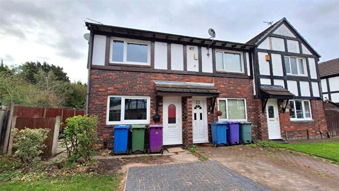 2 Bedroom End Of Terrace House To Rent In Southgate Close, Liverpool, Merseyside, L12