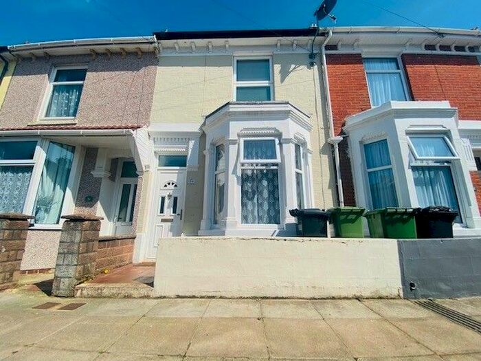 3 Bedroom Terraced House To Rent In Paulsgrove Road, Portsmouth, PO2