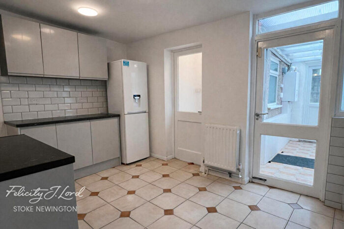 4 Bedroom Terraced House To Rent In Avenue Road, London, N15