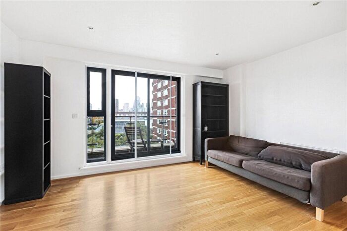1 Bedroom Apartment For Sale In Devonport Street, London, E1