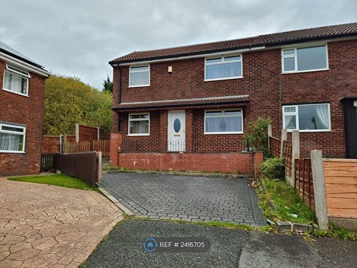 3 Bedroom End Of Terrace House To Rent In Springs Lane, Stalybridge, SK15