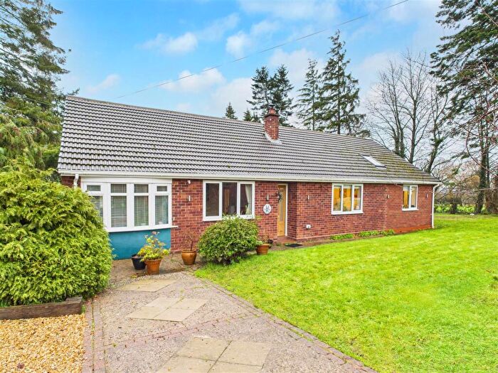 3 Bedroom Detached Bungalow For Sale In Gorst Hill, Rock, Kidderminster, DY14