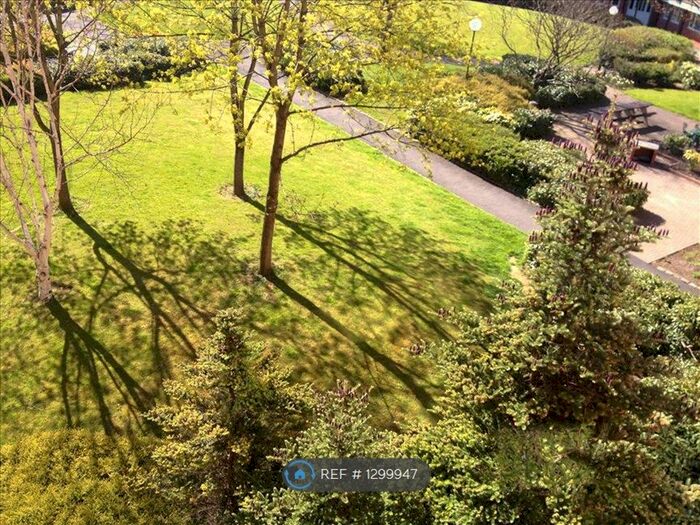 1 Bedroom Flat To Rent In St James Park, Salford M5