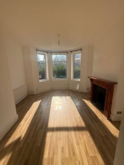 1 Bedroom Flat To Rent In London, N22