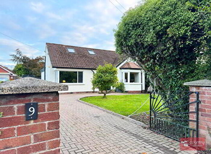 4 Bedroom Detached House For Sale In Glenkeen Avenue, Newtownabbey, BT37