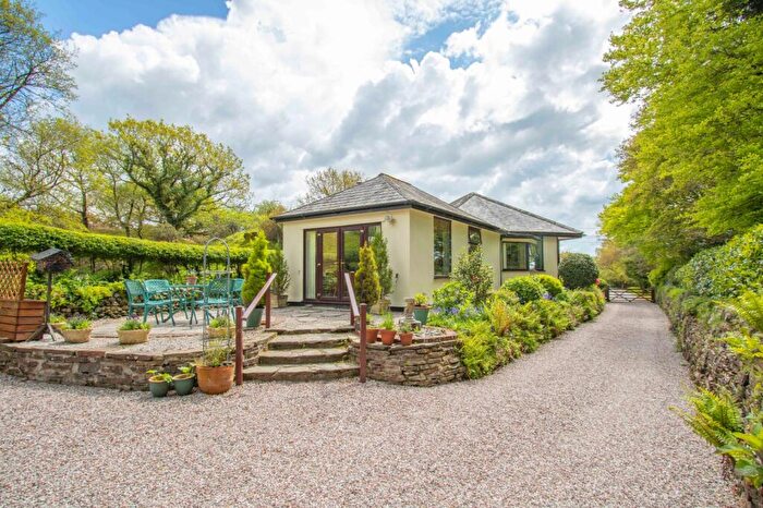 3 Bedroom Bungalow For Sale In Dousland, Yelverton, PL20