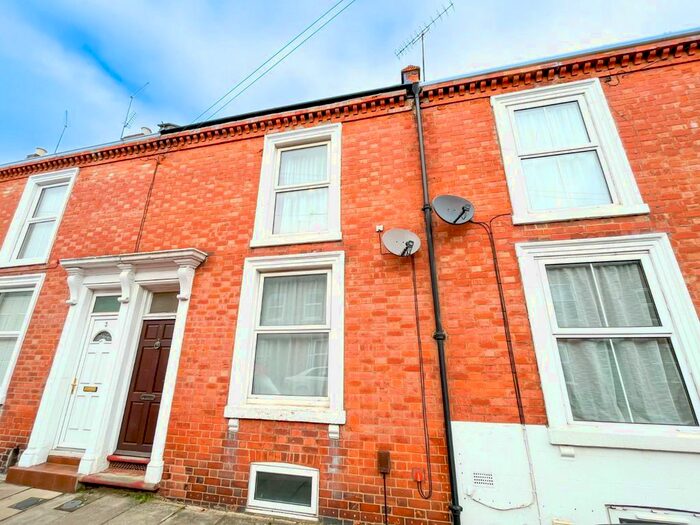 2 Bedroom Terraced House To Rent In Thenford Street, Abington, Northampton, NN1