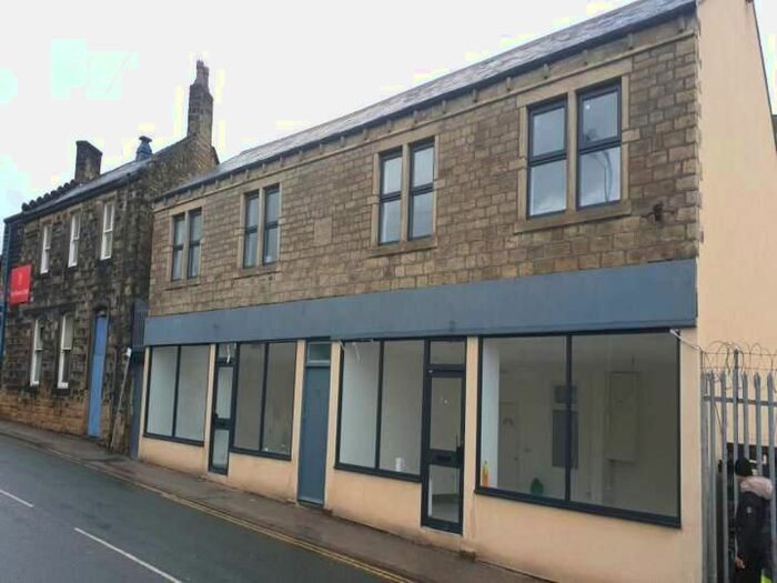 1 Bedroom Flat To Rent In Lawkholme Lane, Keighley, BD21