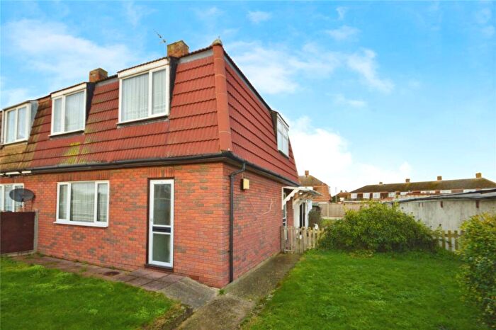 3 Bedroom Semi-Detached House For Sale In Chapel Road, Isle Of Grain, Rochester, Kent, ME3
