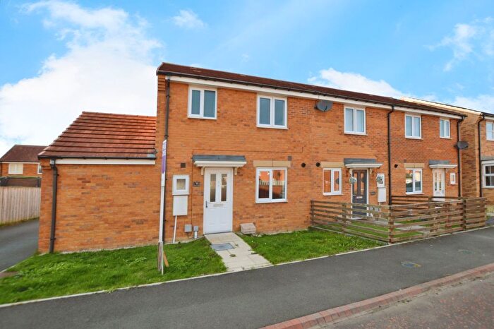 3 Bedroom Semi Detached House To Rent In Glenn Grove, Blyth, NE24