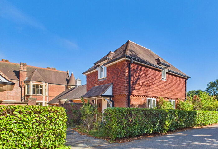 2 Bedroom Detached House For Sale In Summers Place, Stane Street, Billingshurst, West Sussex, RH14