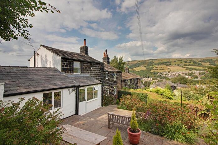 3 Bedroom Cottage For Sale In New Delight, Hall Bank Lane, Mytholmroyd, HX7