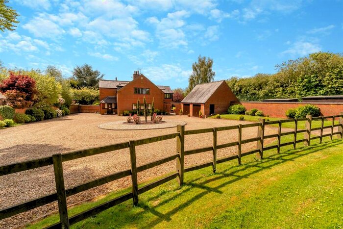 5 Bedroom Detached House For Sale In Stamford Road, Barnsdale, Oakham, LE15