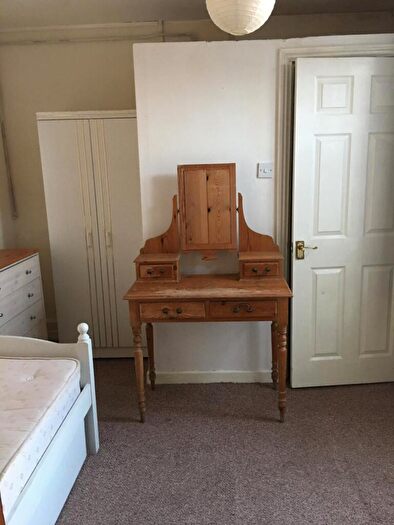 Studio To Rent In Stanley Street, LU1