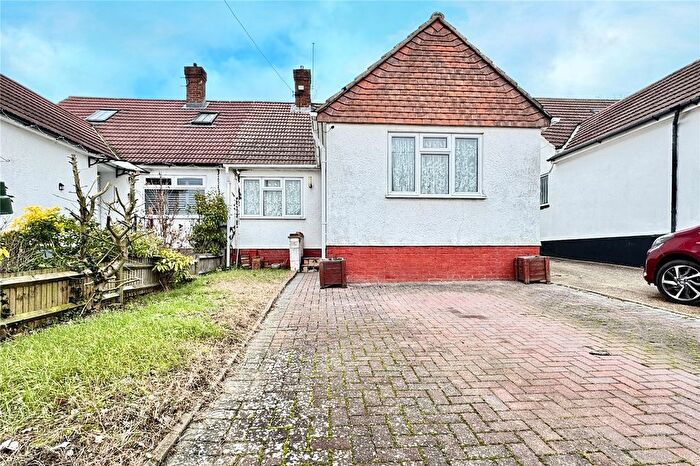 3 Bedroom Bungalow For Sale In Bower Road, Hextable, Kent, BR8