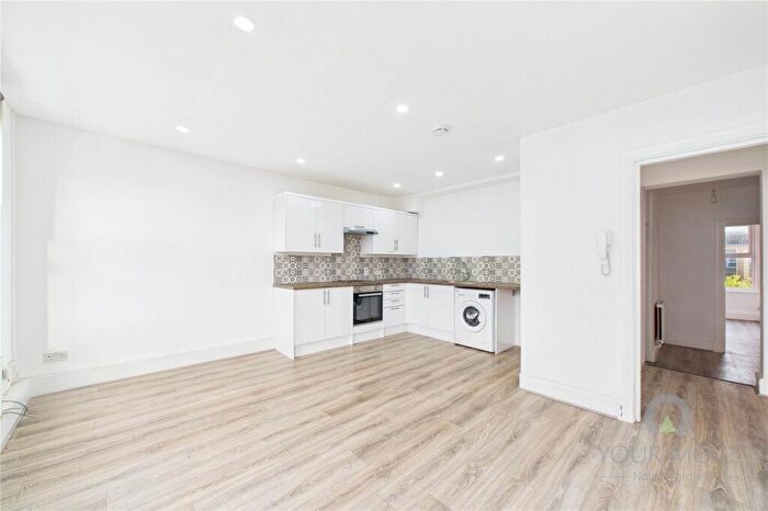 2 Bedroom Flat To Rent In Bridge Street, Northampton, NN1