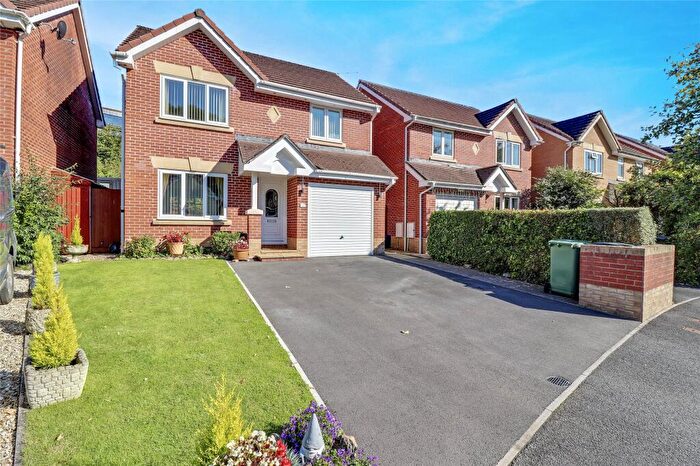 3 Bedroom Detached House For Sale In Foxglove Close, Barnstaple, Devon, EX32