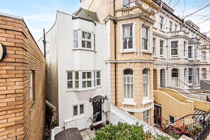 4 Bedroom House For Sale In St. Aubyns, Hove, BN3