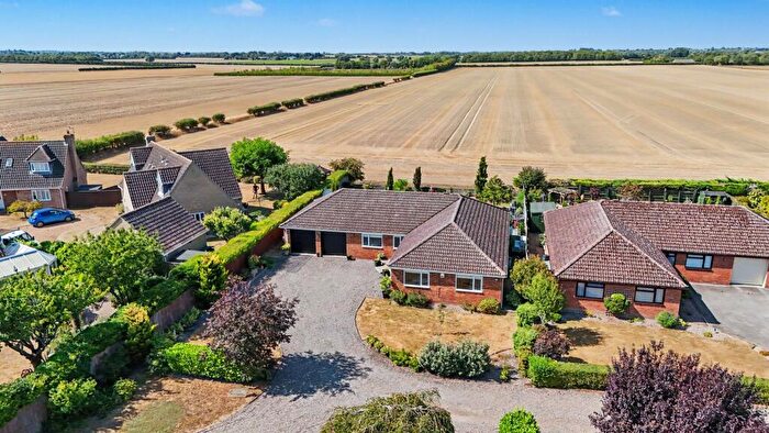 4 Bedroom Detached Bungalow For Sale In Nursery Close, Isleham, CB7
