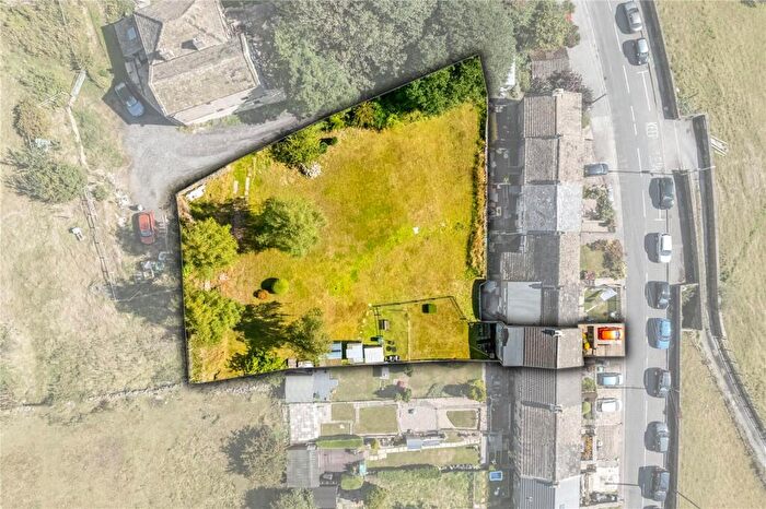 2 Bedroom Terraced House For Sale In Radcliffe Road, Wellhouse, Golcar, Huddersfield, HD7