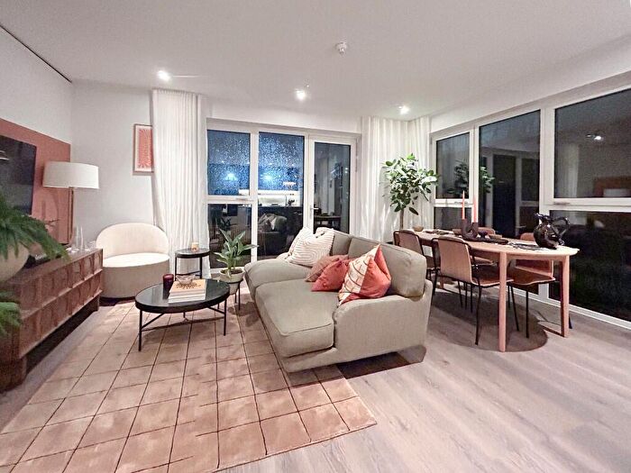2 Bedroom Apartment For Sale In Bow Green, Bow, London, E3