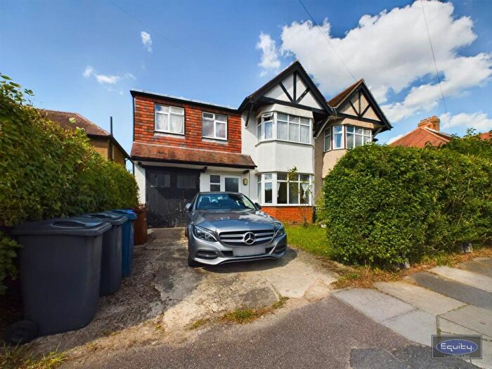 2 Bedroom Flat To Rent In High Worple, Rayners Lane, Middlesex, HA2