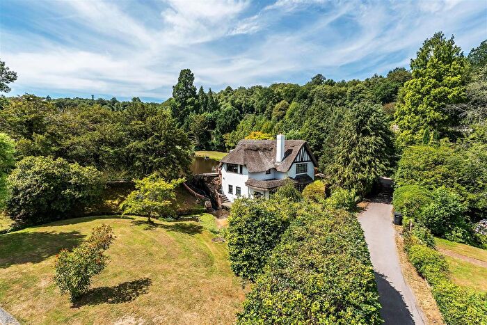 3 Bedroom Detached House For Sale In Rookery Drive, Westcott, RH4