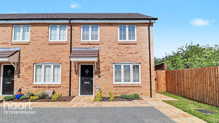 3 Bedroom End Of Terrace House For Sale In Boroughby Drive, Alwalton, PE7