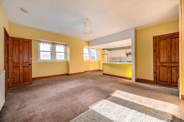 3 Bedroom Flat For Sale In Cheadle House Flat, High Street, Dornoch, Sutherland, IV25