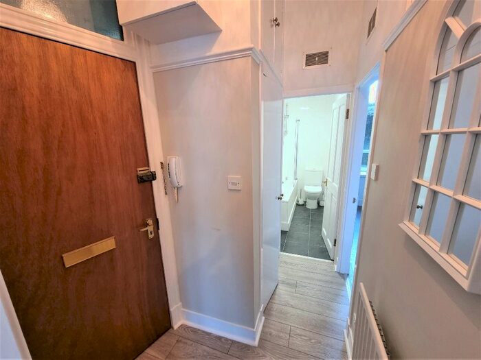 1 Bedroom Flat To Rent In Union Grove, City Centre, Aberdeen, AB10