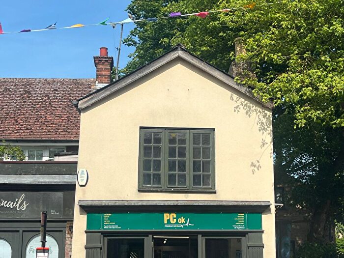 2 Bedroom Flat To Rent In High Street, Chatteris, PE16