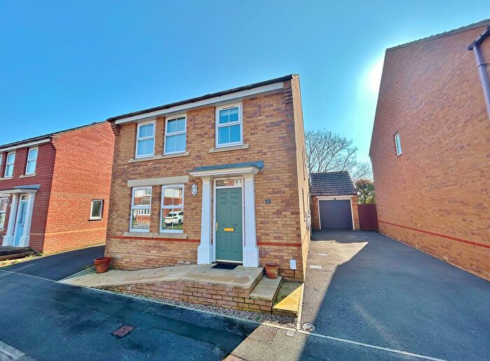 4 Bedroom Detached House For Sale In William Close, Stubbington, PO14