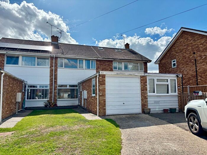 3 Bedroom Terraced House To Rent In Sunrise Avenue, Chelmsford, CM1