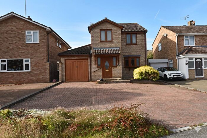 3 Bedroom Detached House For Sale In Woolards Way, South Woodham Ferrers, CM3