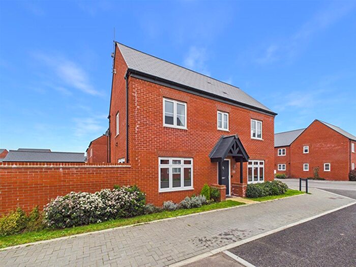 3 Bedroom Semi Detached House For Sale In Halfren Drive, Twigworth, Gloucester, GL2