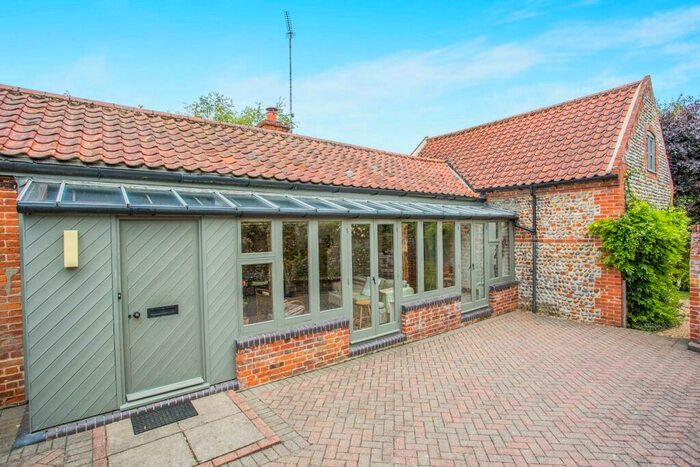 2 Bedroom Barn Conversion For Sale In Crostwight Hall, Crostwight, North Walsham, Norfolk, NR28