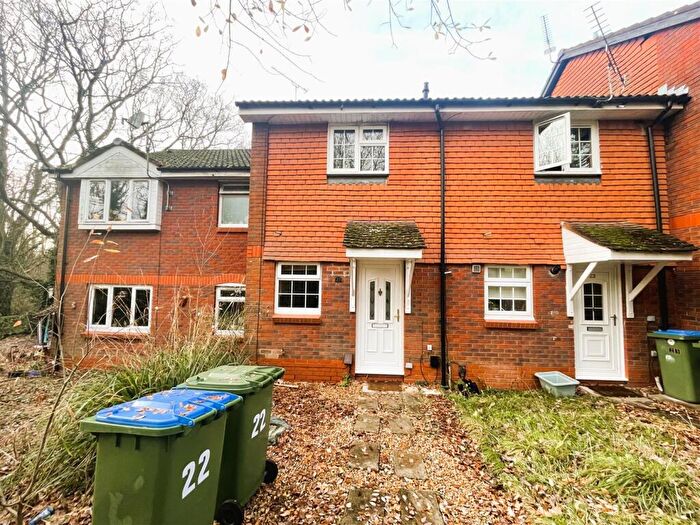 2 Bedroom Terraced House To Rent In Springford Gardens, Southampton, SO16