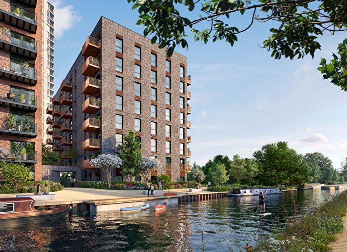3 Bedroom Flat For Sale In Quay Walk, Wembley, HA0